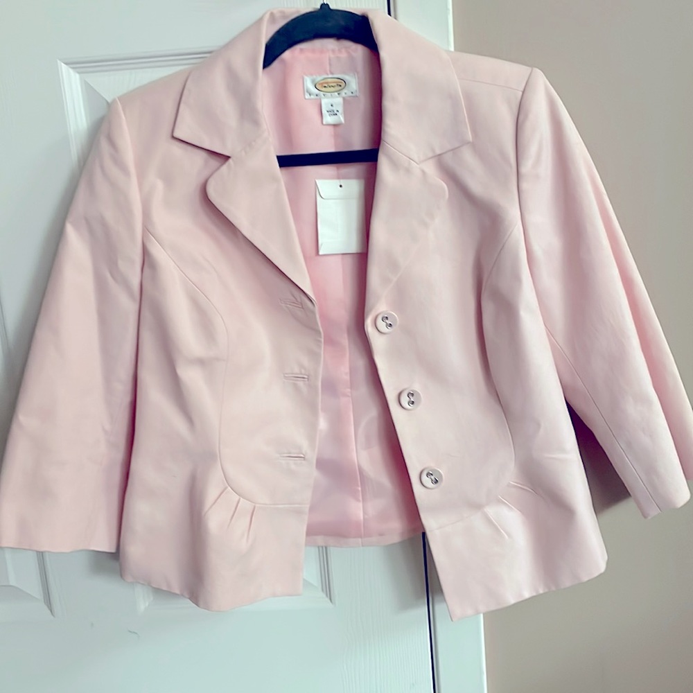 BRAND NEW with tags Talbots Petites feminine pink blazer